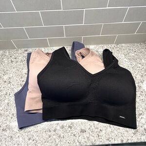 Breezies Bralettes 3pack Size Small
